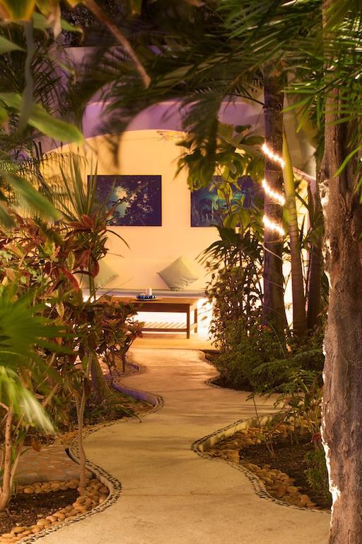 Aqualuna Boutique Hotel By Sunrise (Adults Only) Playa del Carmen Exteriör bild