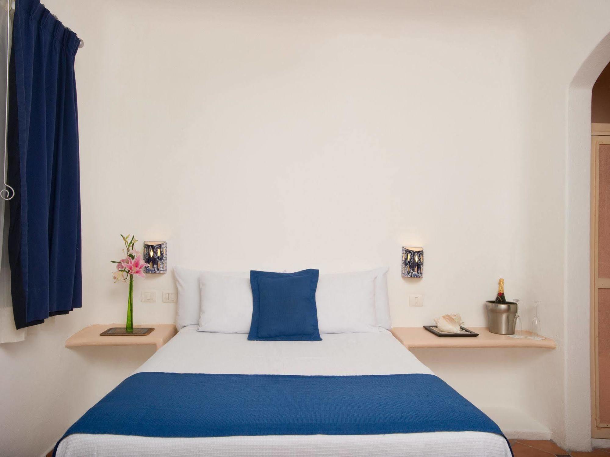 Aqualuna Boutique Hotel By Sunrise (Adults Only) Playa del Carmen Exteriör bild