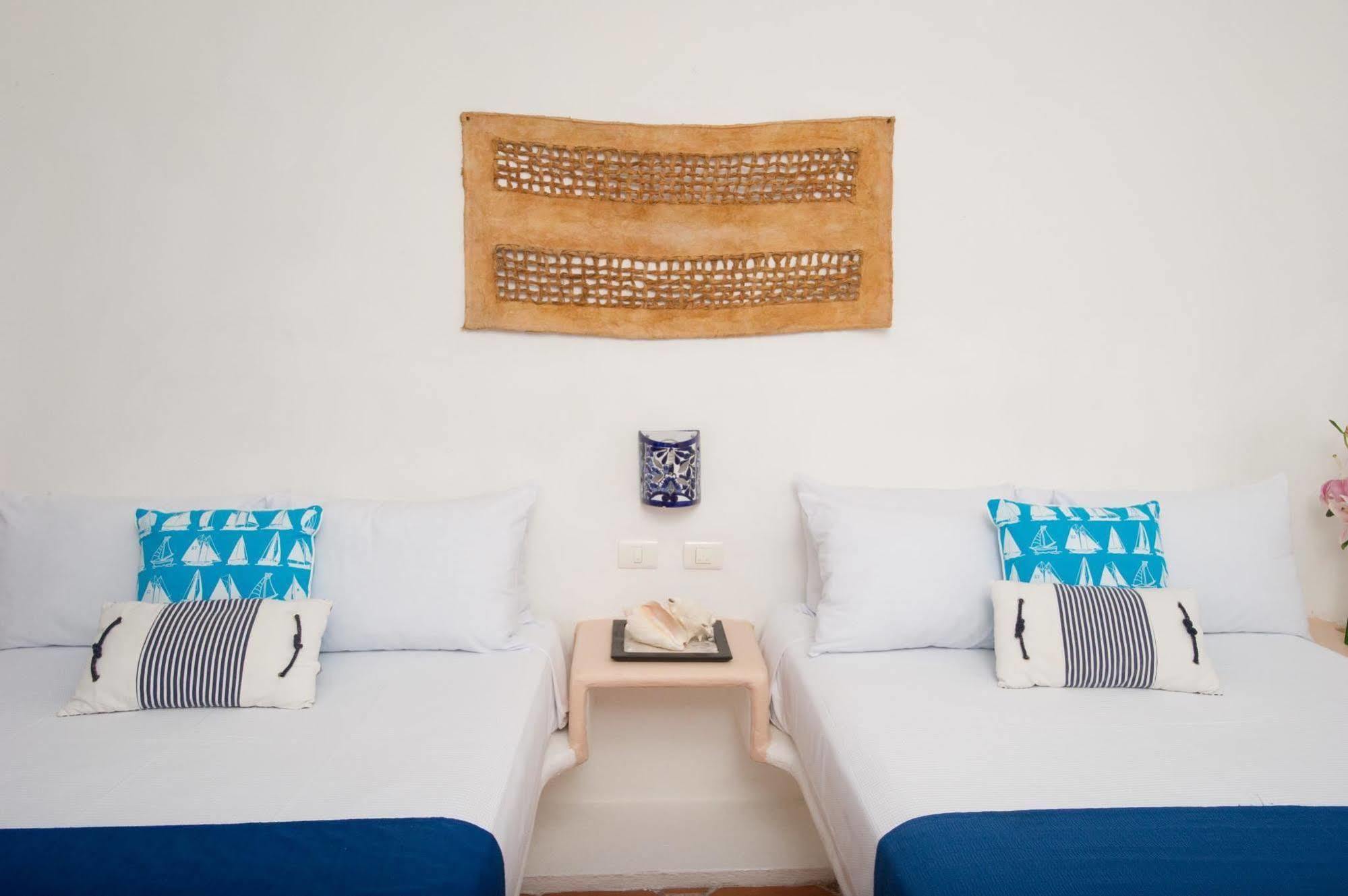 Aqualuna Boutique Hotel By Sunrise (Adults Only) Playa del Carmen Exteriör bild